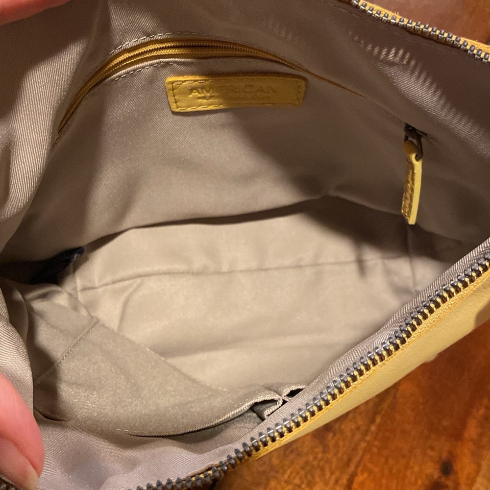 American Leather Yellow Crossbody Bag. - Picture 9 of 16